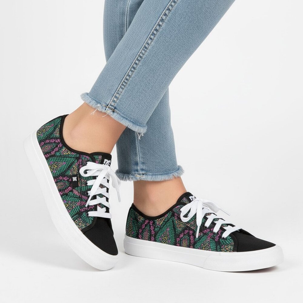 DC Manual LE Vegan Canvas Tapestry Sneaker Skate Shoes Women 8.5  Black Pink NWT